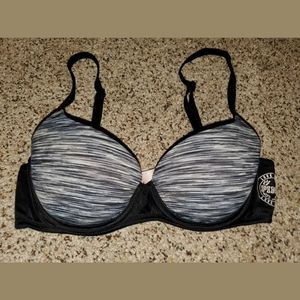 Victoria's Secret PINK Everywhere Bra
